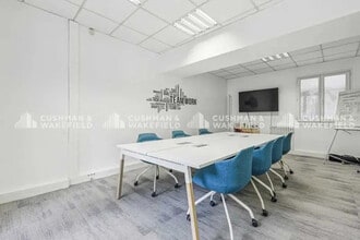 42 Boulevard De Sébastopol, Paris for lease Interior Photo- Image 2 of 8