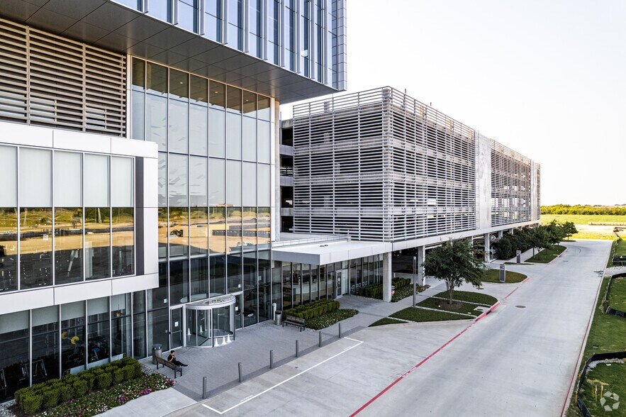 3800 Gaylord Pky, Frisco, TX for sale - Building Photo - Image 1 of 1