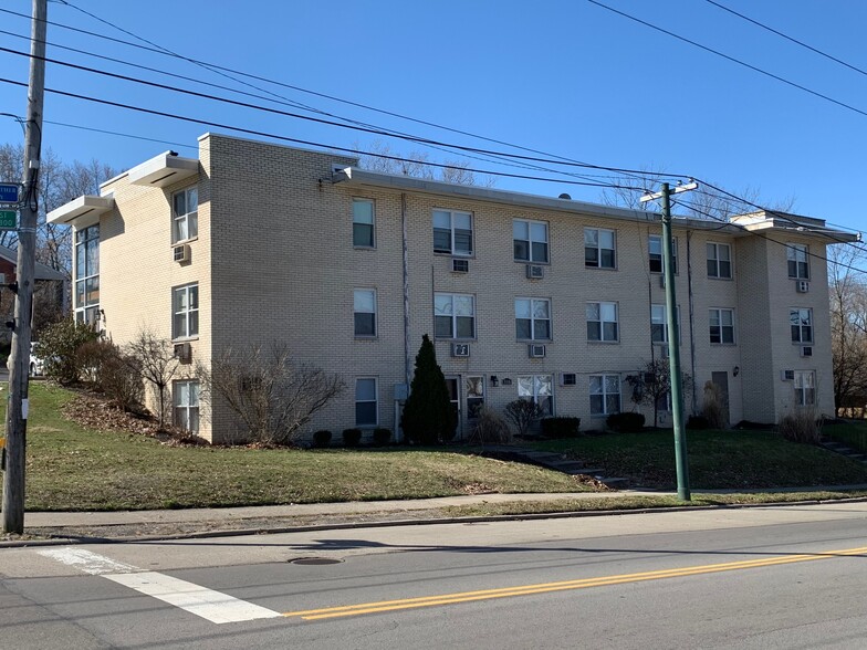 3816-3822 E 3rd St, Dayton, OH for sale - Building Photo - Image 1 of 1