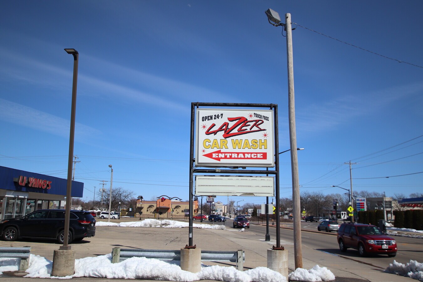 502 W Murdock Ave, Oshkosh, WI 54901 Established Car Wash & Detail