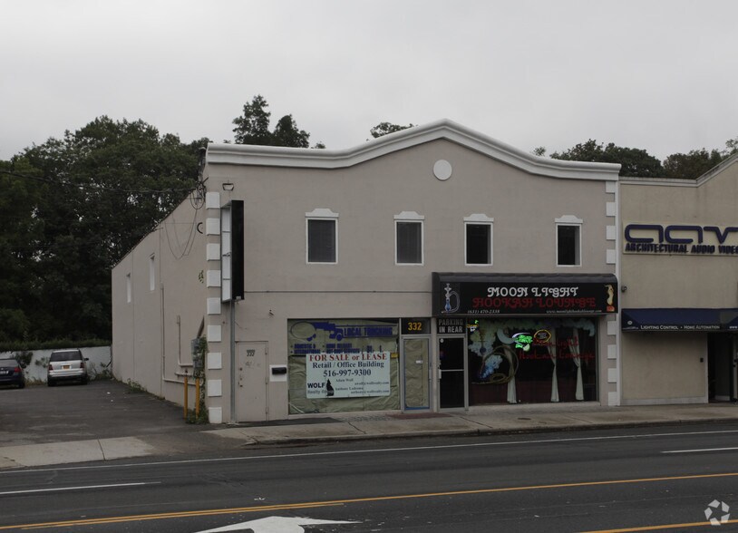 332 E Jericho Tpke, Huntington Station, NY for sale - Primary Photo - Image 1 of 1