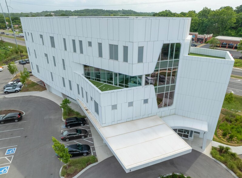 Greater Nashville Medical Office portfolio of 2 properties for sale on LoopNet.com - Aerial - Image 3 of 8