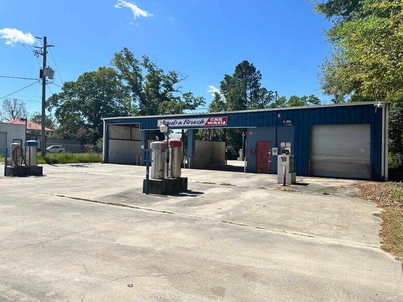 310 N Main St, Swainsboro, GA 30401 Self Serve Car Wash