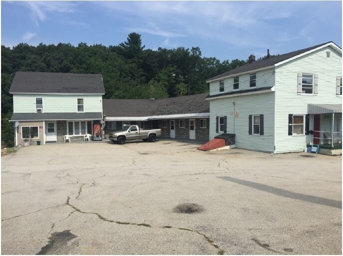 10 Bell Ave, Hooksett, NH 03106