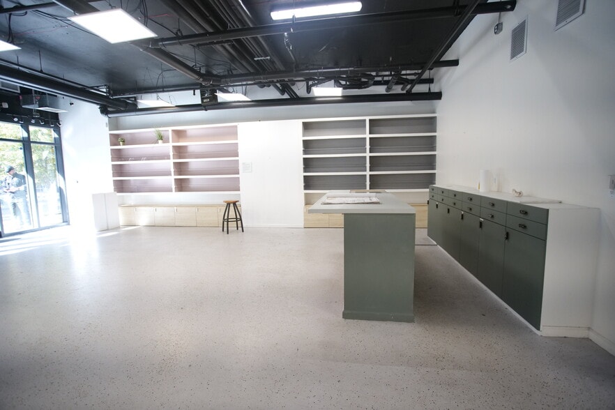 320 Florida Ave NE, Washington, DC for lease - Building Photo - Image 3 of 63