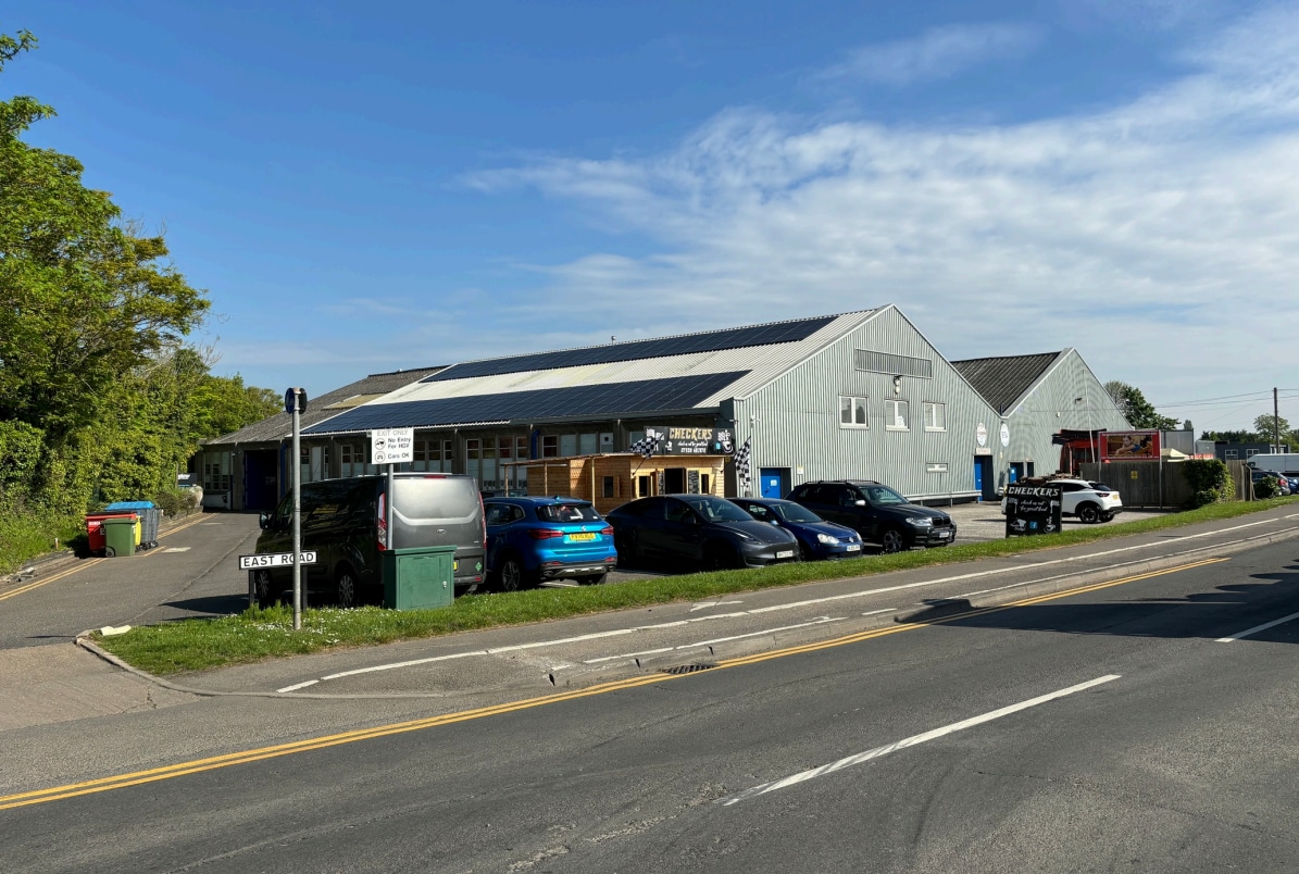 East Rd, Sleaford for lease Primary Photo- Image 1 of 26