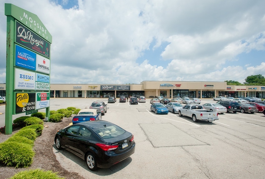 2644 Mosside Blvd, Monroeville, PA for lease - Mosside Village - Image 1 of 9