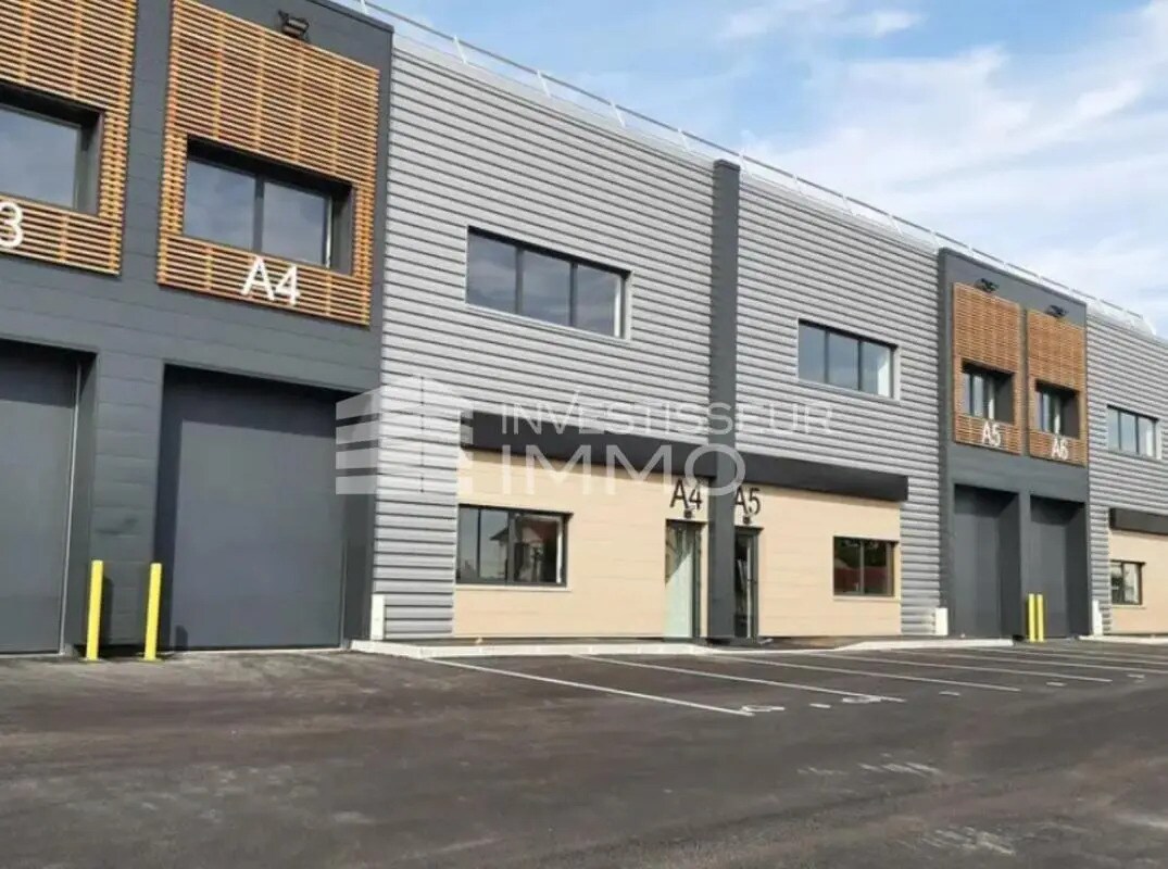 Flex in Villemoisson-sur-Orge for lease Building Photo- Image 1 of 2