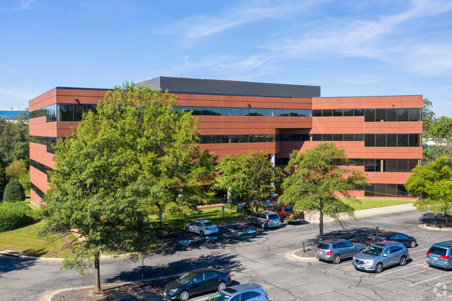 3702 Pender Dr, Fairfax, VA for lease - Building Photo - Image 1 of 9