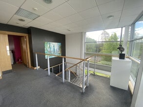 Houstoun Rd, Livingston for lease Interior Photo- Image 1 of 3