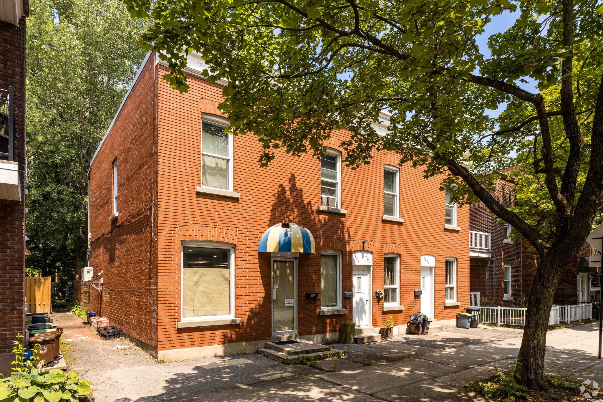 1487 Rue Le Caron, Montréal, QC for sale Building Photo- Image 1 of 1
