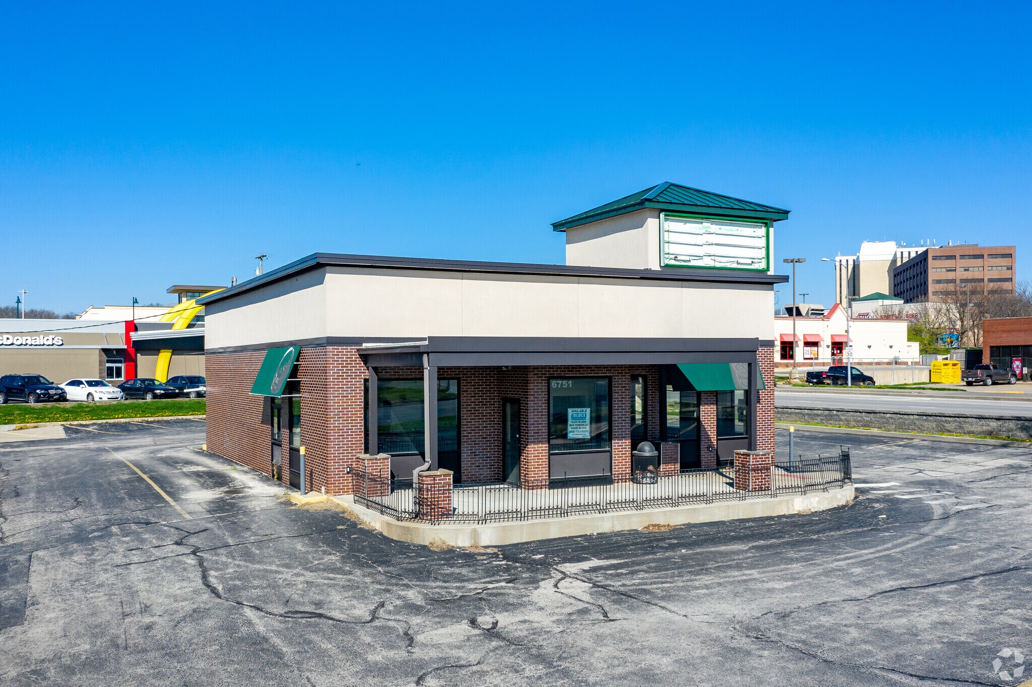 6751 Johnson Dr, Mission, KS for sale Building Photo- Image 1 of 1