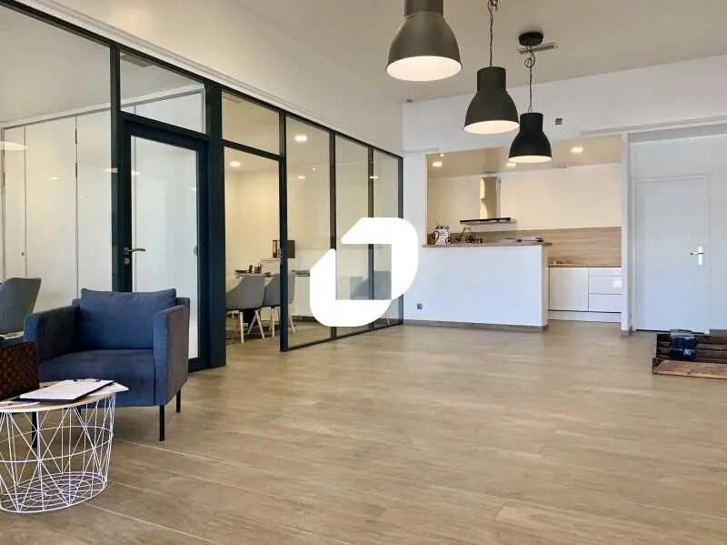 Retail in Montpellier for sale Building Photo- Image 1 of 19