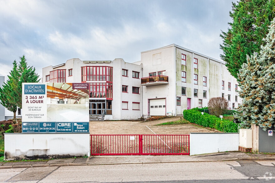 Flex in Champagne-au-Mont-d'Or for lease - Primary Photo - Image 1 of 2