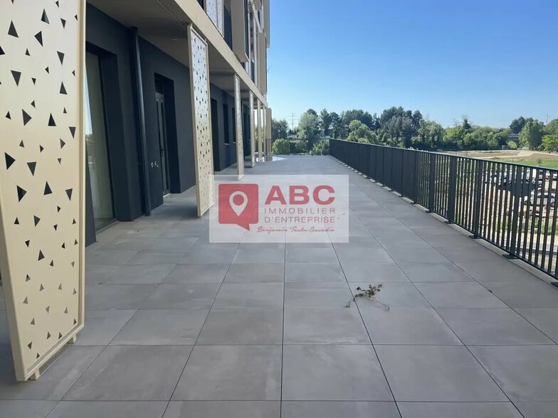 Office in Montpellier for sale - Building Photo - Image 3 of 5