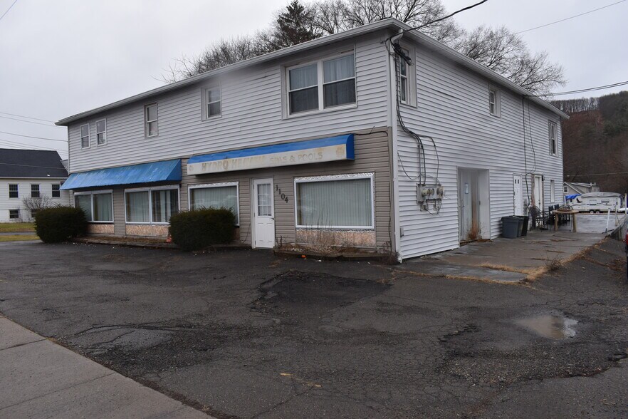 1104 Union Center Maine Hwy, Endicott, NY 13760