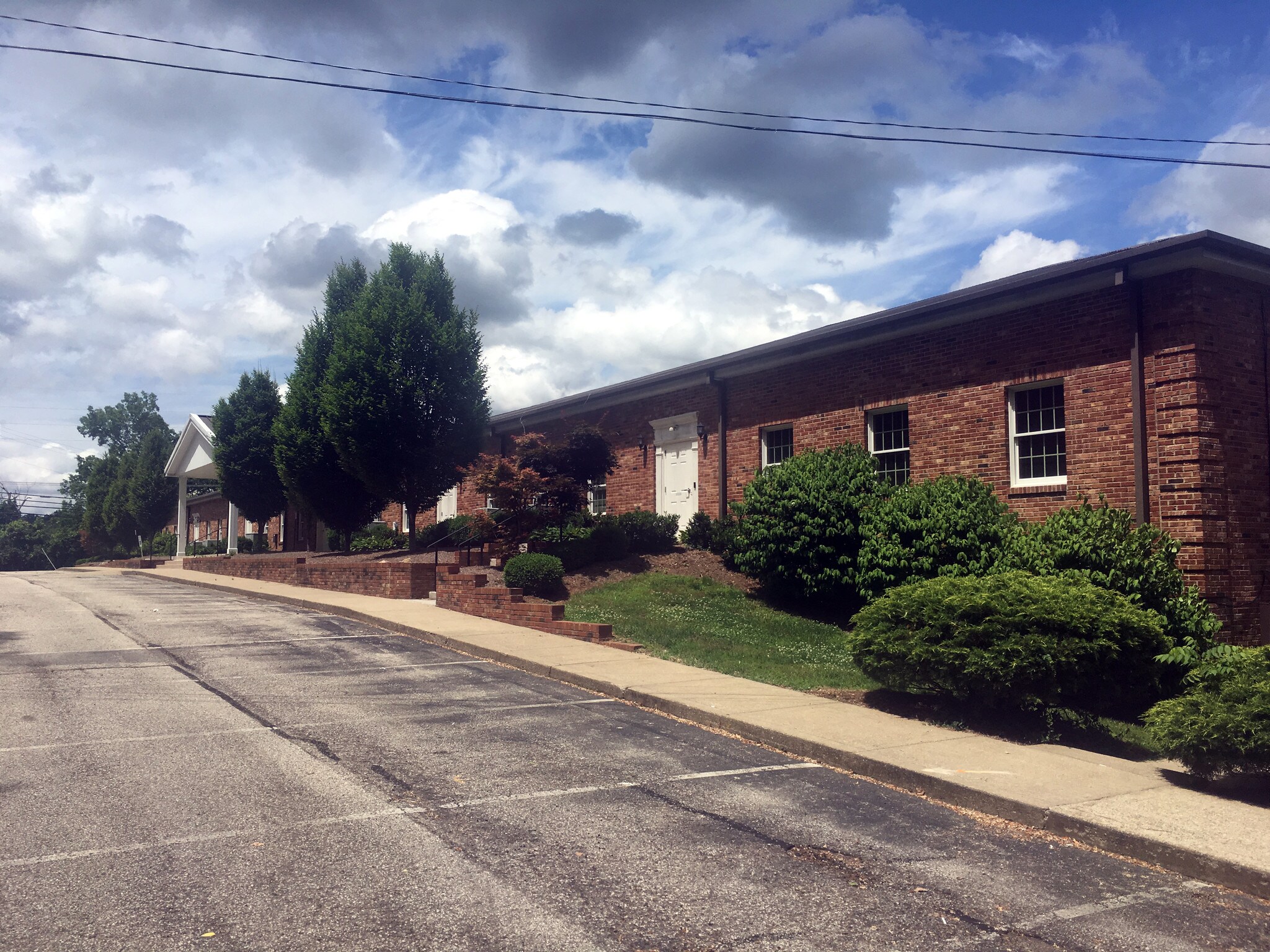 13400 US Hwy 42, Prospect, KY 40059 Prospect Park