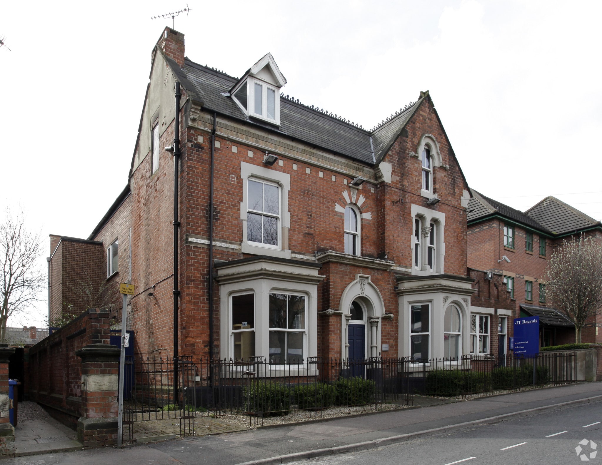 34 Charnwood St, Derby for sale Primary Photo- Image 1 of 1