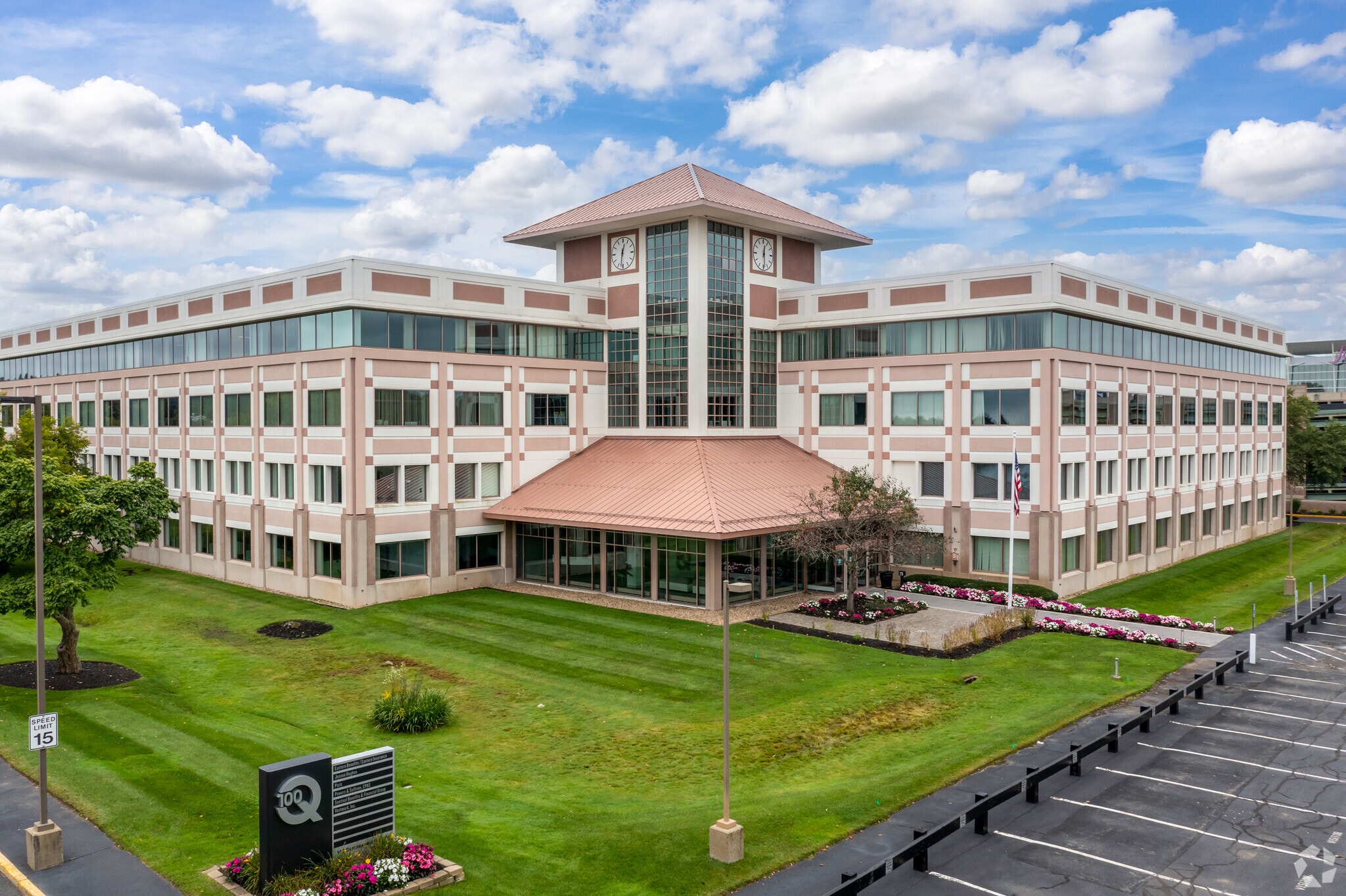 100 Quannapowitt Pky, Wakefield, MA for lease Building Photo- Image 1 of 23