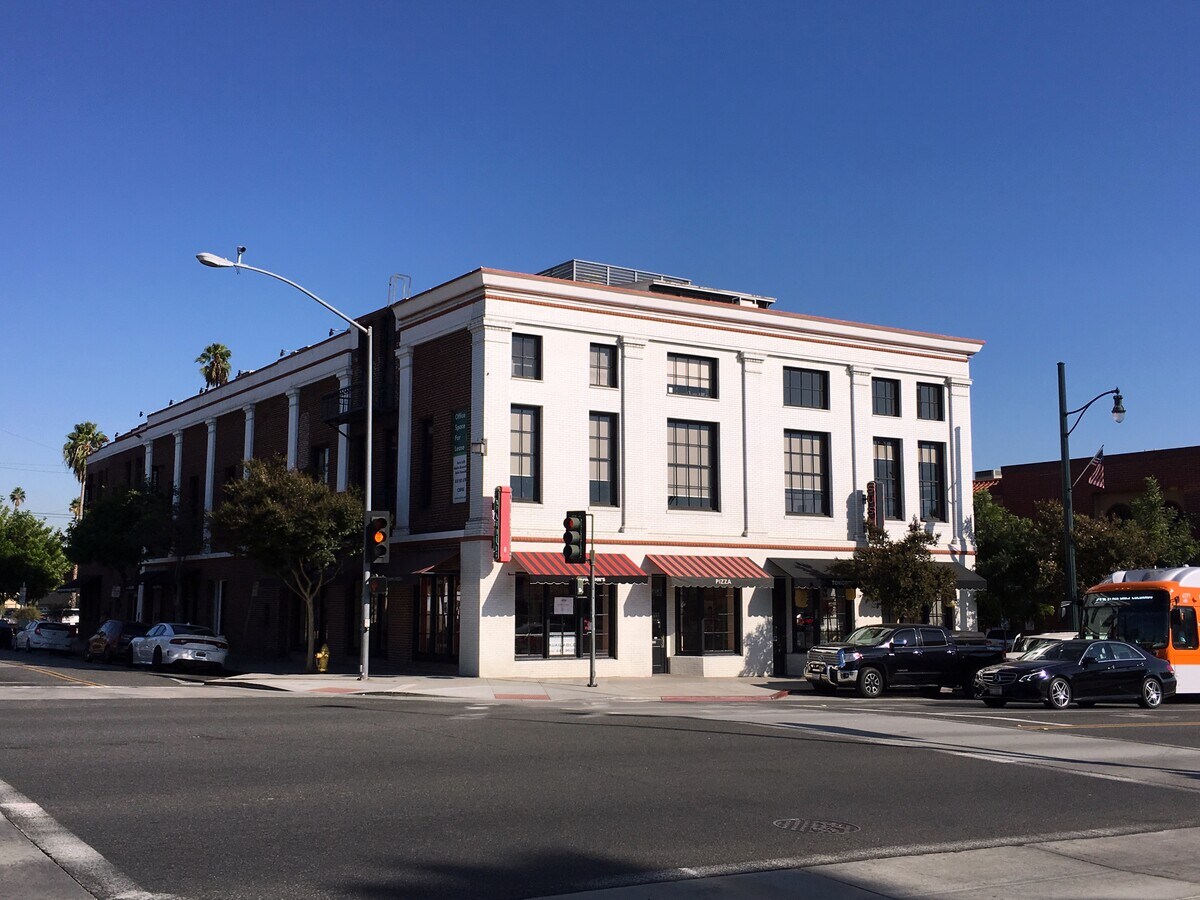 800 Fair Oaks Ave, South Pasadena, CA 91030