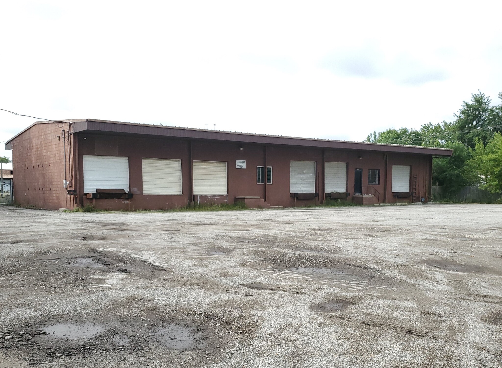 2046 Keystone Dr, Springfield, IL for sale Building Photo- Image 1 of 23