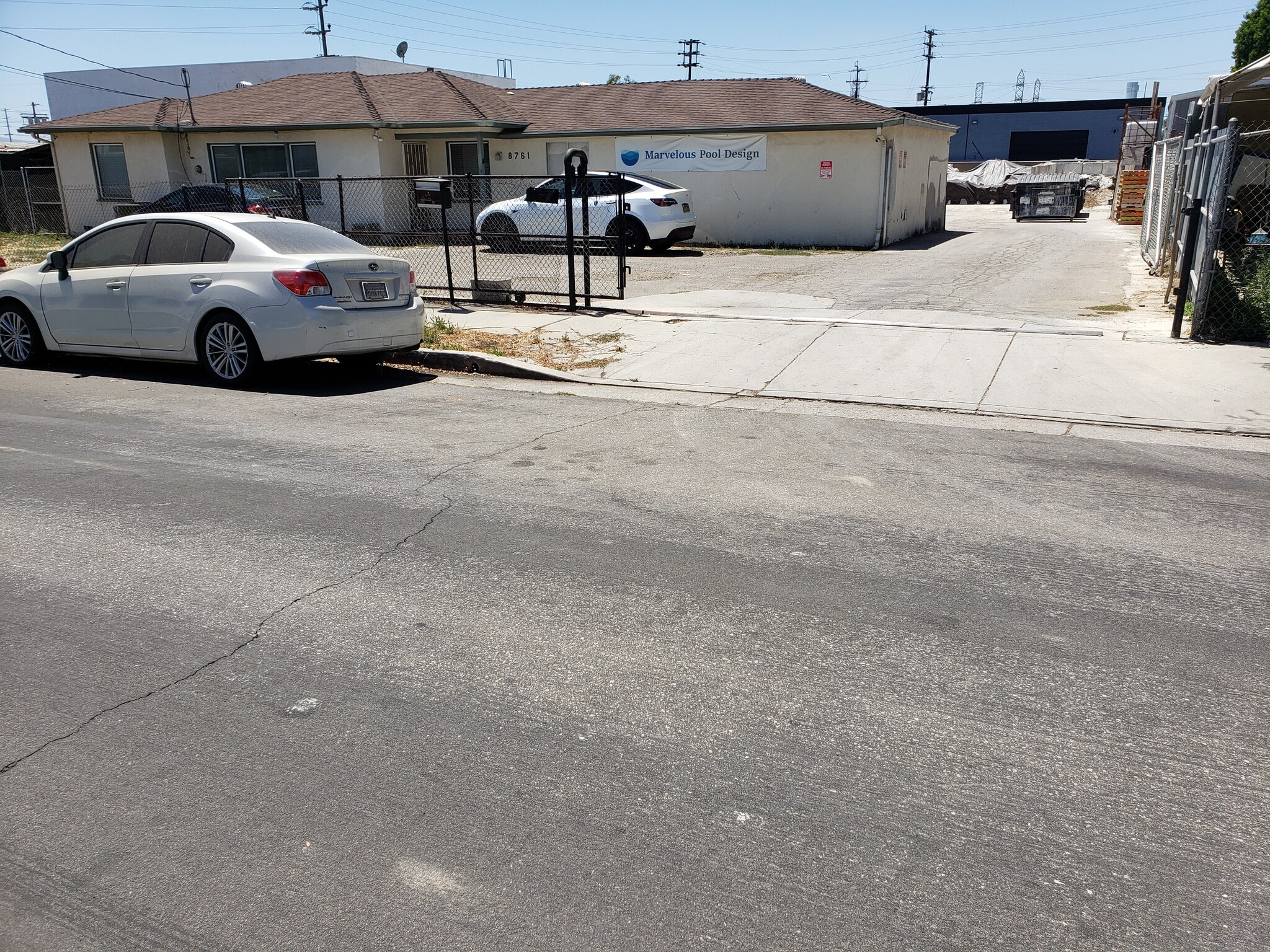 8761 Amigo Ave, Northridge, CA for lease Primary Photo- Image 1 of 17