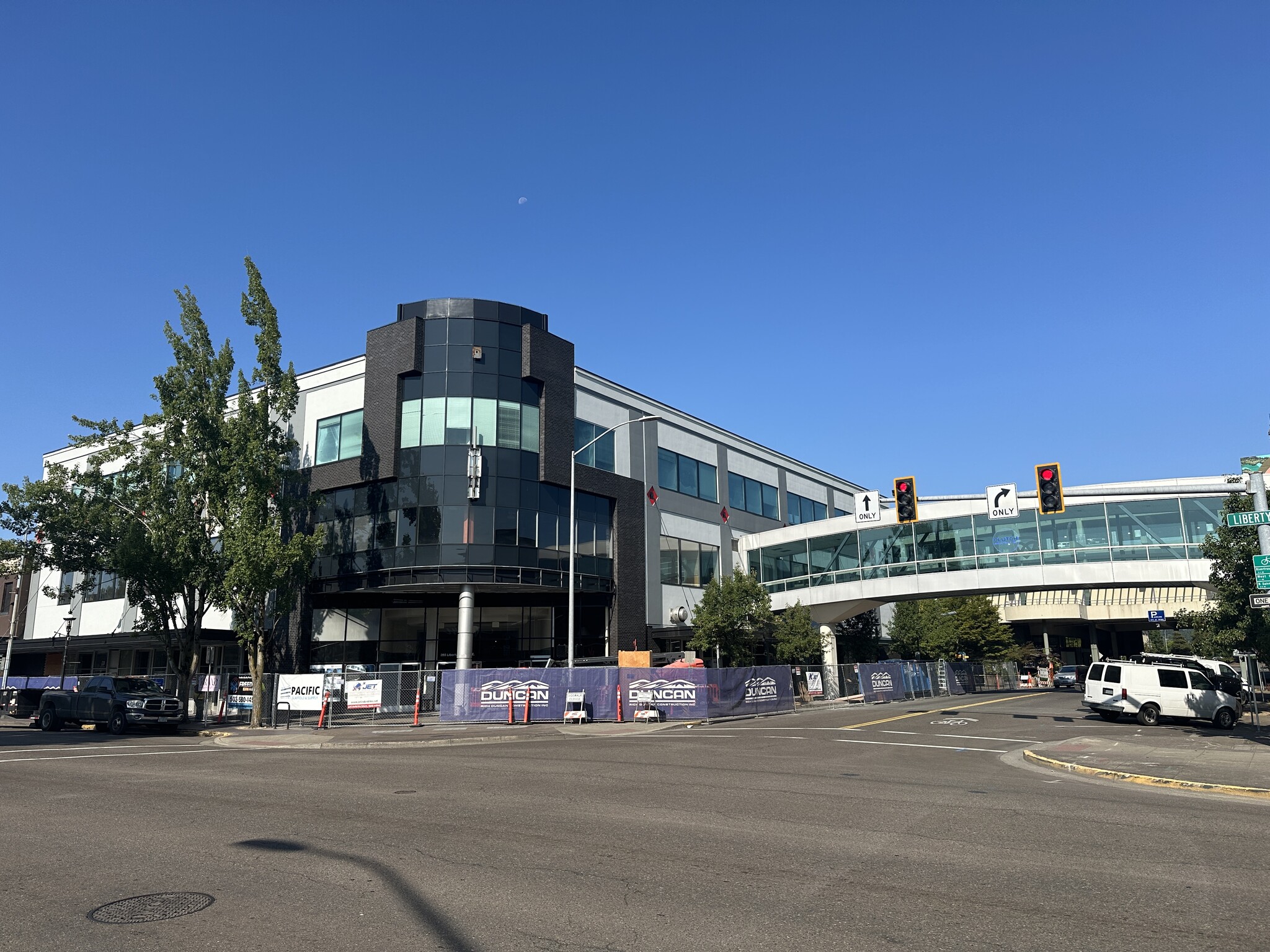 285 Liberty St, Salem, OR for lease Building Photo- Image 1 of 16