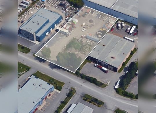 2577 Edinburgh Pl, Ottawa, ON for sale - Primary Photo - Image 1 of 1