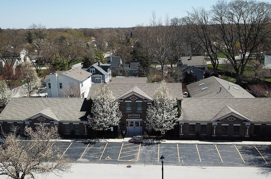 17007 Oak Park Ave, Tinley Park, IL for sale - Building Photo - Image 1 of 1