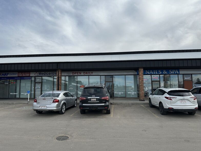 15277 Castle Downs Rd NW, Edmonton, AB for lease - Building Photo - Image 2 of 7