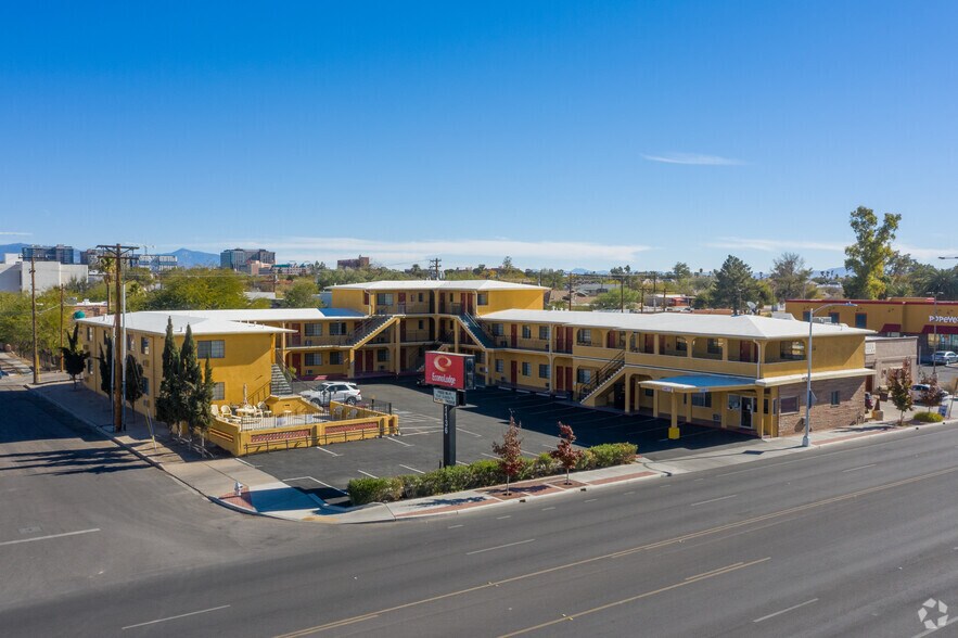 1136 N Stone Ave, Tucson, AZ for sale - Primary Photo - Image 1 of 1