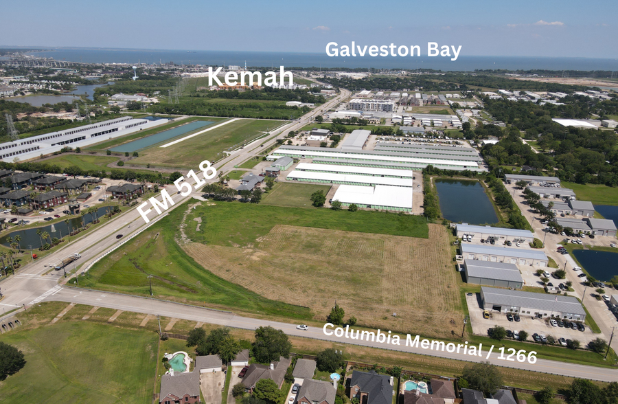 531 Columbia Memorial Pky, Kemah, TX for sale - Primary Photo - Image 1 of 5