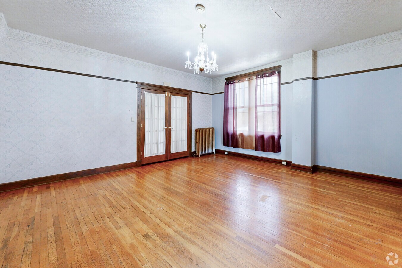 View Photo