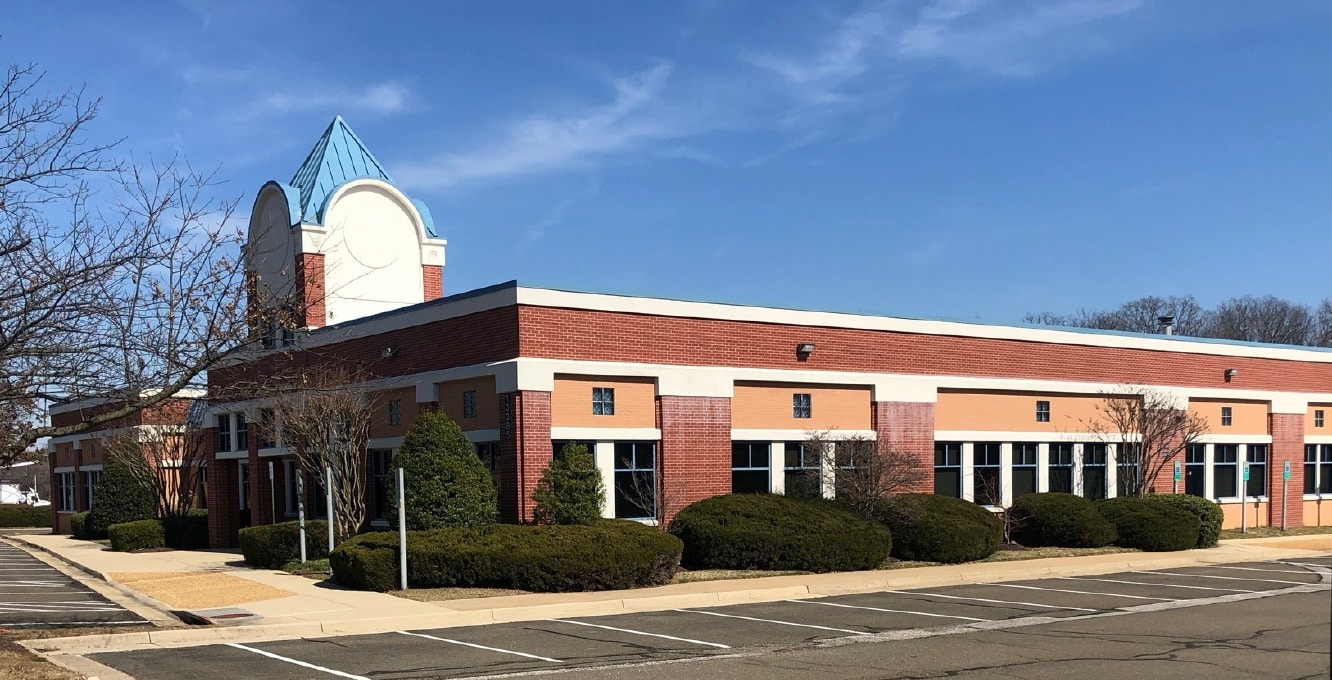 13385 Minnieville Rd, Woodbridge, VA 22192