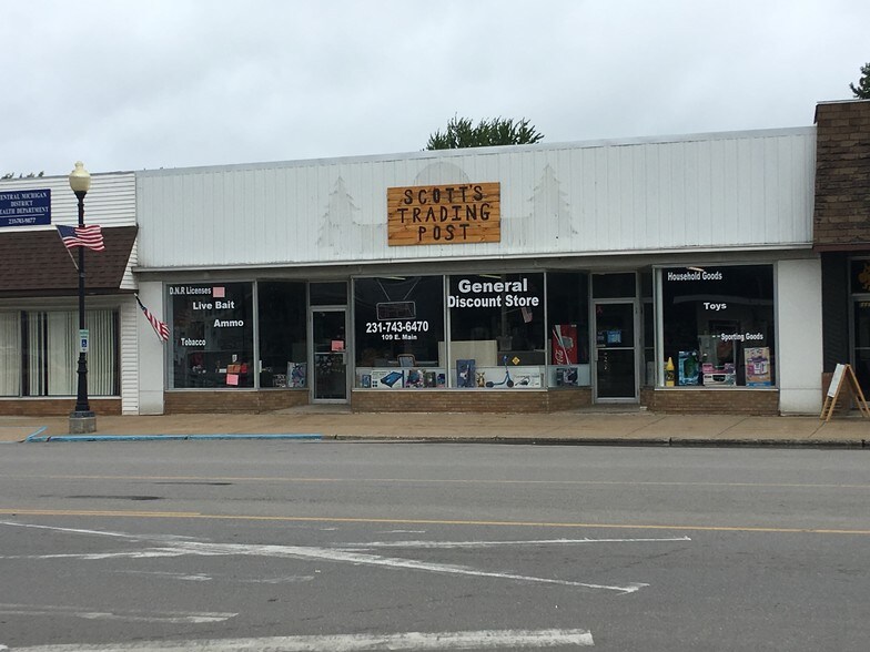 109 E Main St, Marion, MI for sale - Building Photo - Image 1 of 1
