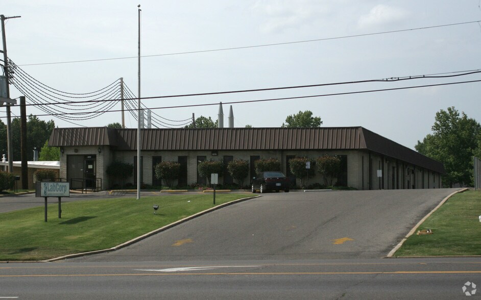 1120 Stateline Rd W, Southaven, MS for sale - Primary Photo - Image 1 of 2