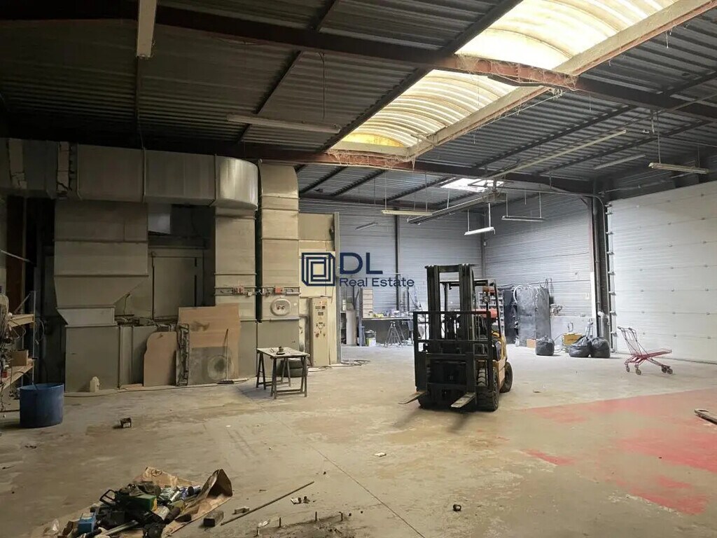 Location Entrepôt 150 m² à 700 m² - Photo 1