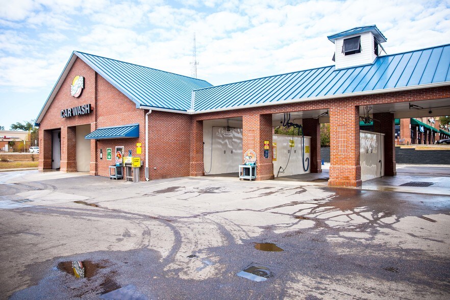 Zips Car Wash Moncks Corner Sc 29461 Property For 6 653 Sf Specialty Building Offered At 4 385 000 A 7 Cap Rate In Moncks Corner Sc