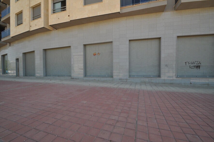 Retail in Elda for sale - Building Photo - Image 1 of 11