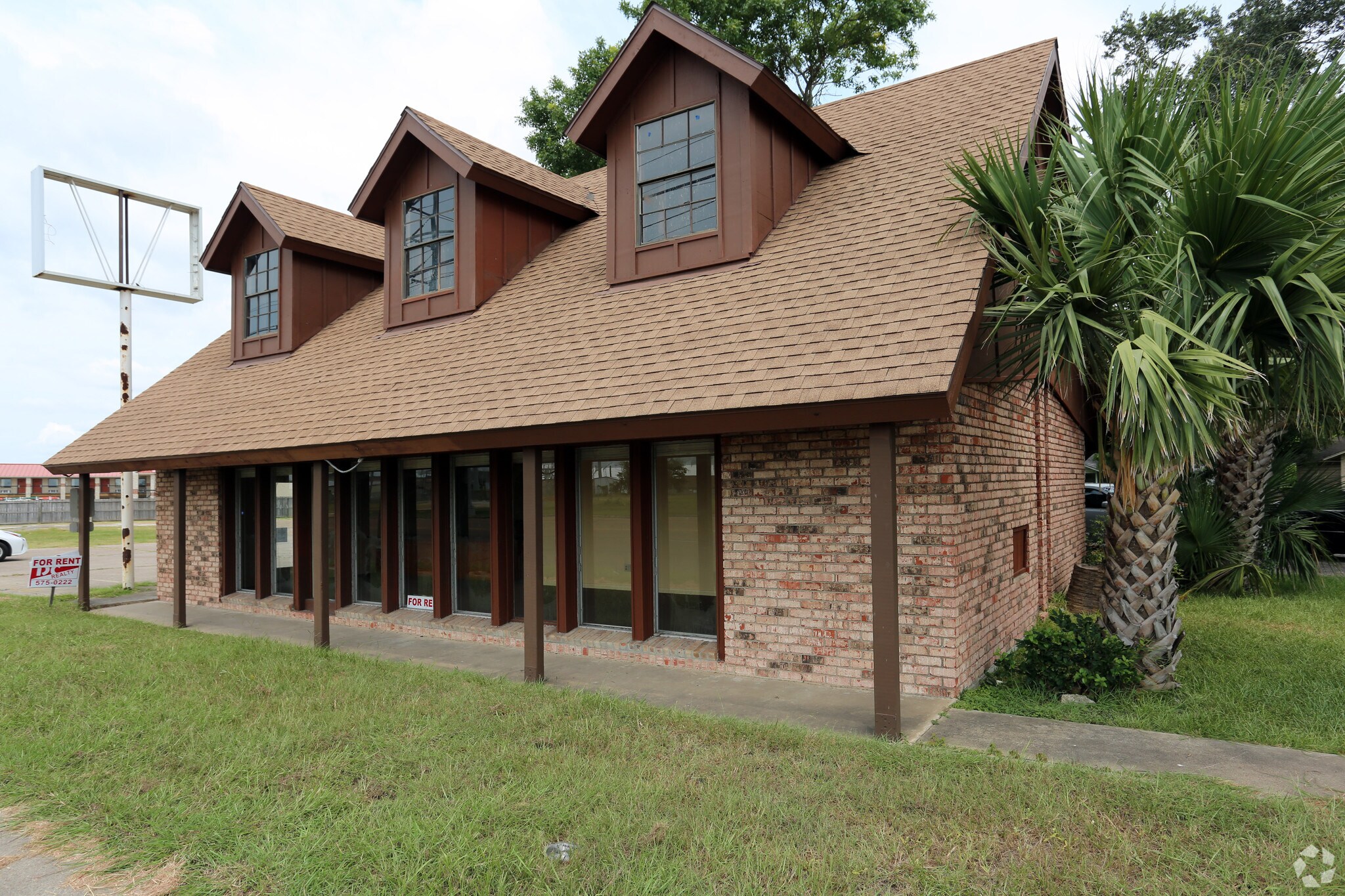 2020 Houston Hwy, Victoria, TX for sale Primary Photo- Image 1 of 1