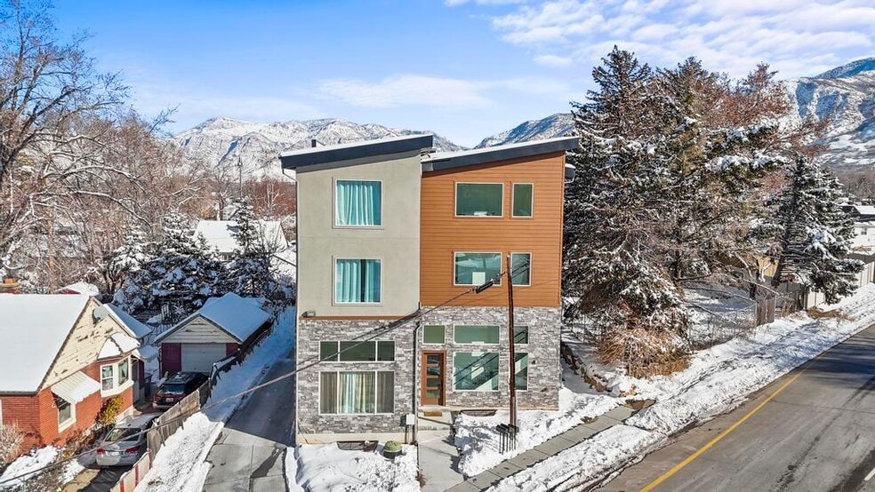 302 40th St, Ogden, UT for sale - Building Photo - Image 1 of 38