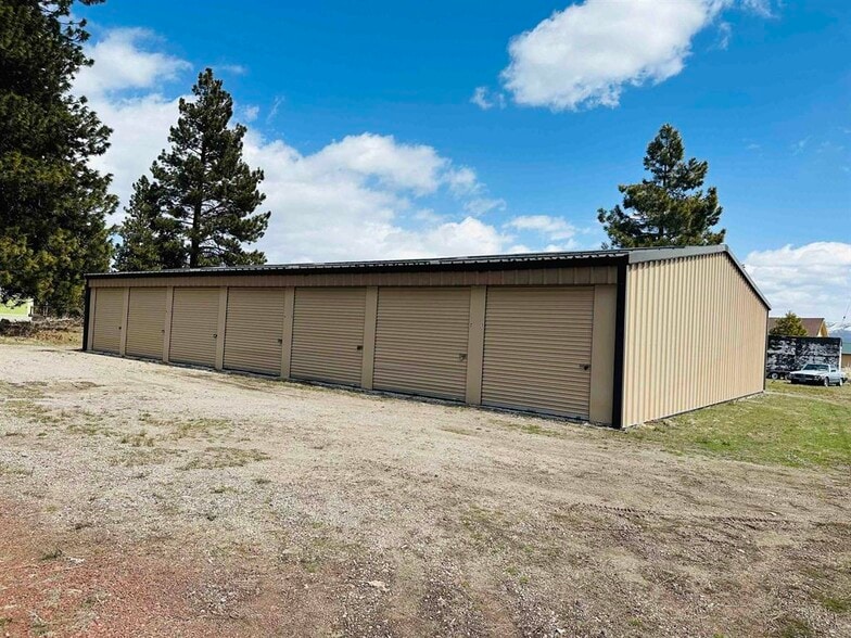 687-845 Magnolia, Susanville, CA for sale - Building Photo - Image 3 of 8
