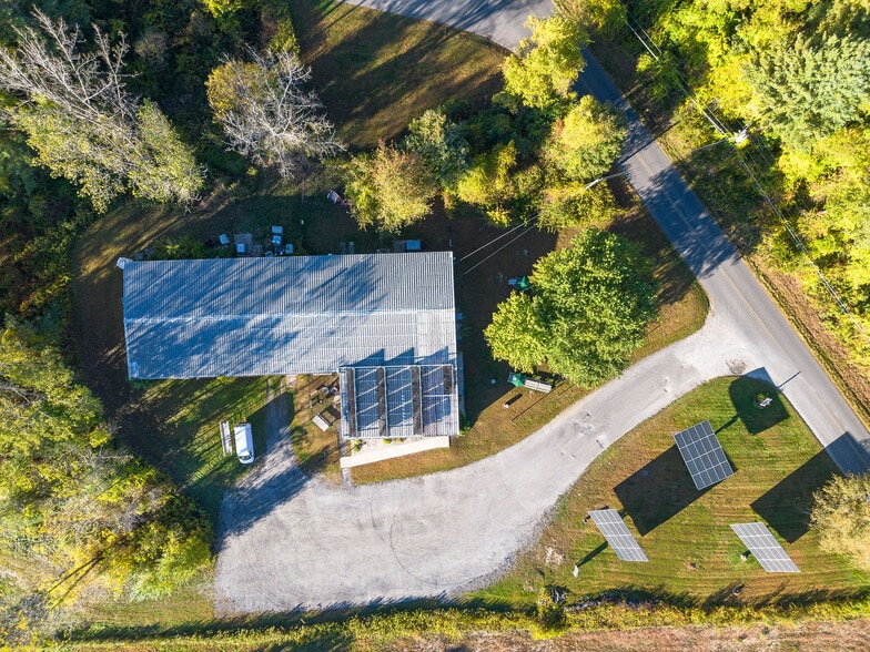 65 Silver St, Sheffield, MA for sale - Building Photo - Image 2 of 52