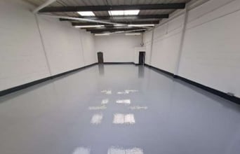 Malham Rd, London for lease Interior Photo- Image 1 of 2