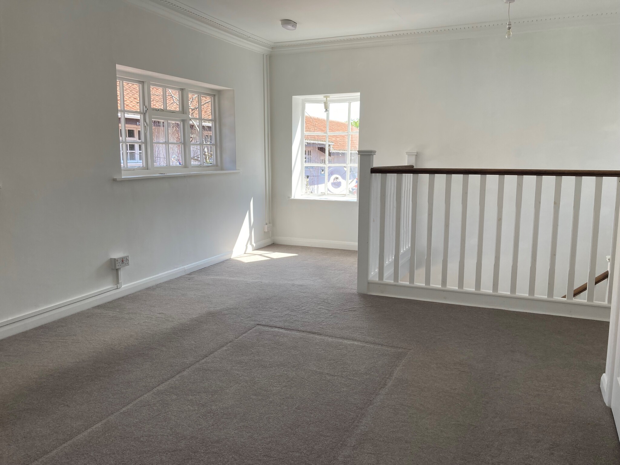 Dower House Square, Bawtry for lease Interior Photo- Image 1 of 2