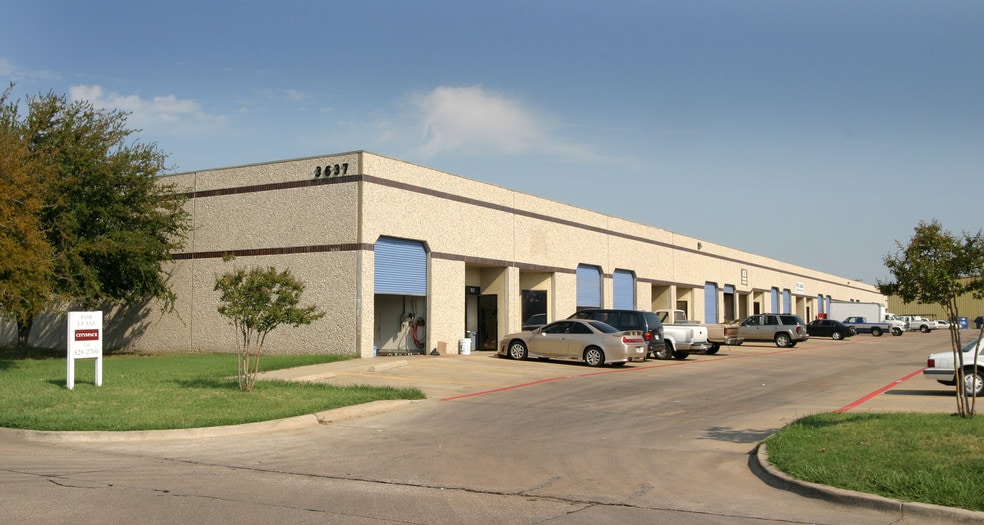 3637 Marquis Dr, Garland, TX for lease - Building Photo - Image 1 of 2