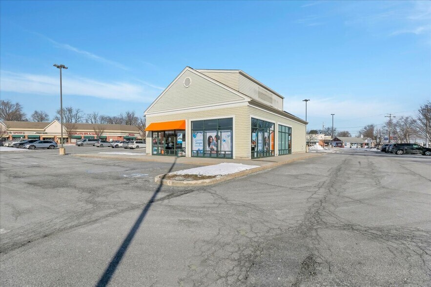 374 Windsor Hwy, Vails Gate, NY 12584 Big V Town Center, 52 OFF