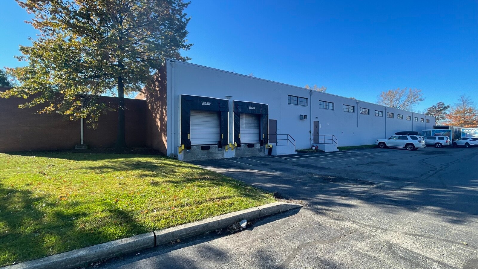 3 Alsan Way, Little Ferry, NJ 07643