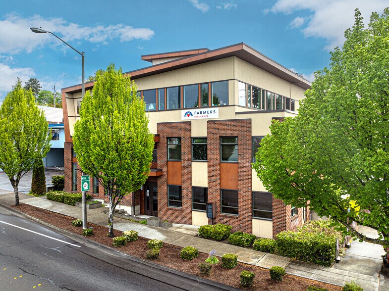 22608 Marine View Dr S, Des Moines, WA for sale - Building Photo - Image 3 of 7