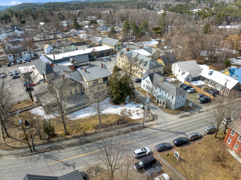 11 Beaver Meadow Rd, Norwich, VT for sale - Building Photo - Image 2 of 29